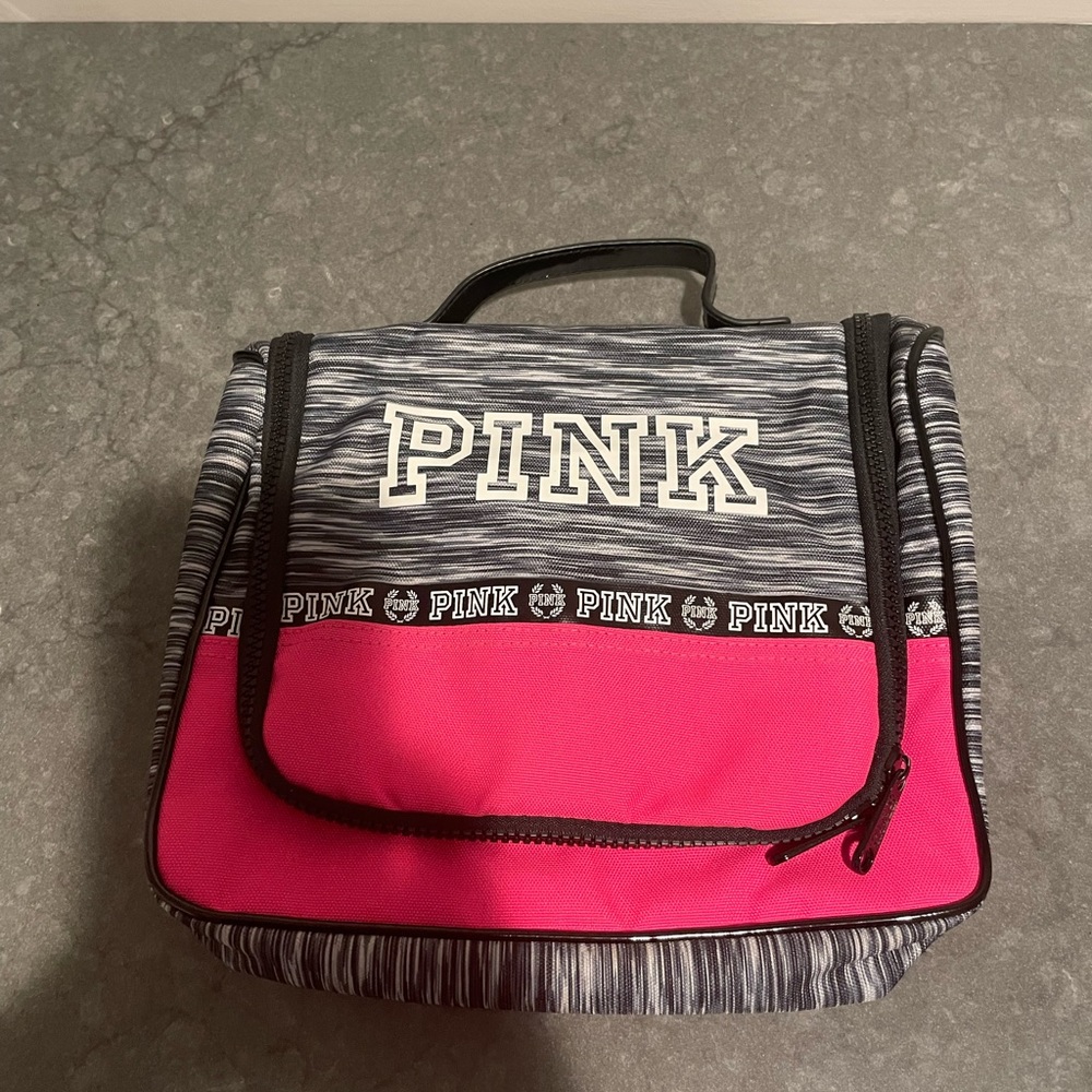 Cosmetic travel bag